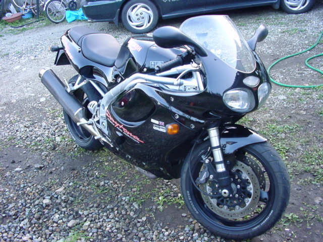 1998 Triumph Daytona T595